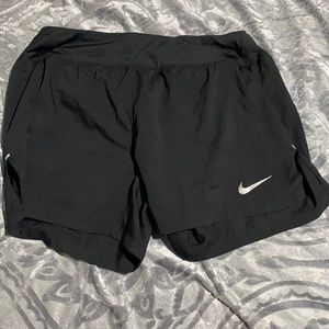 nike medium shorts